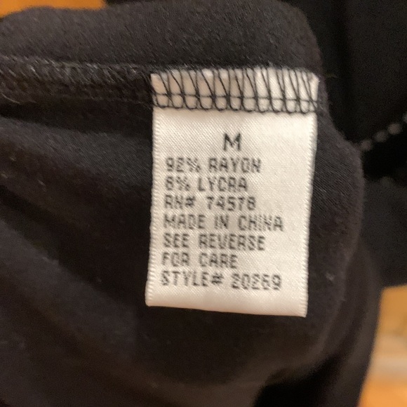 Women’s fancy top - Picture 6 of 6